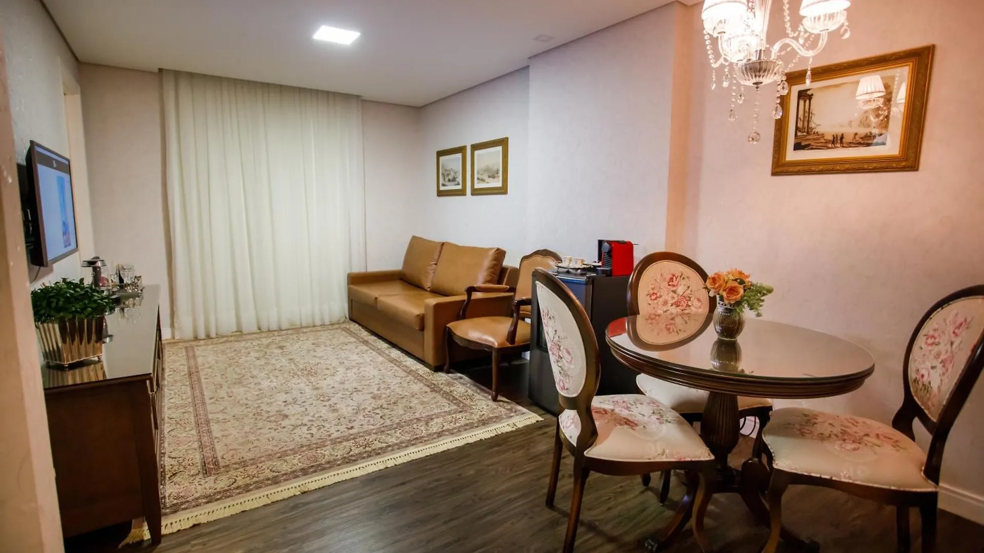 Sofistic Hotel Itapema