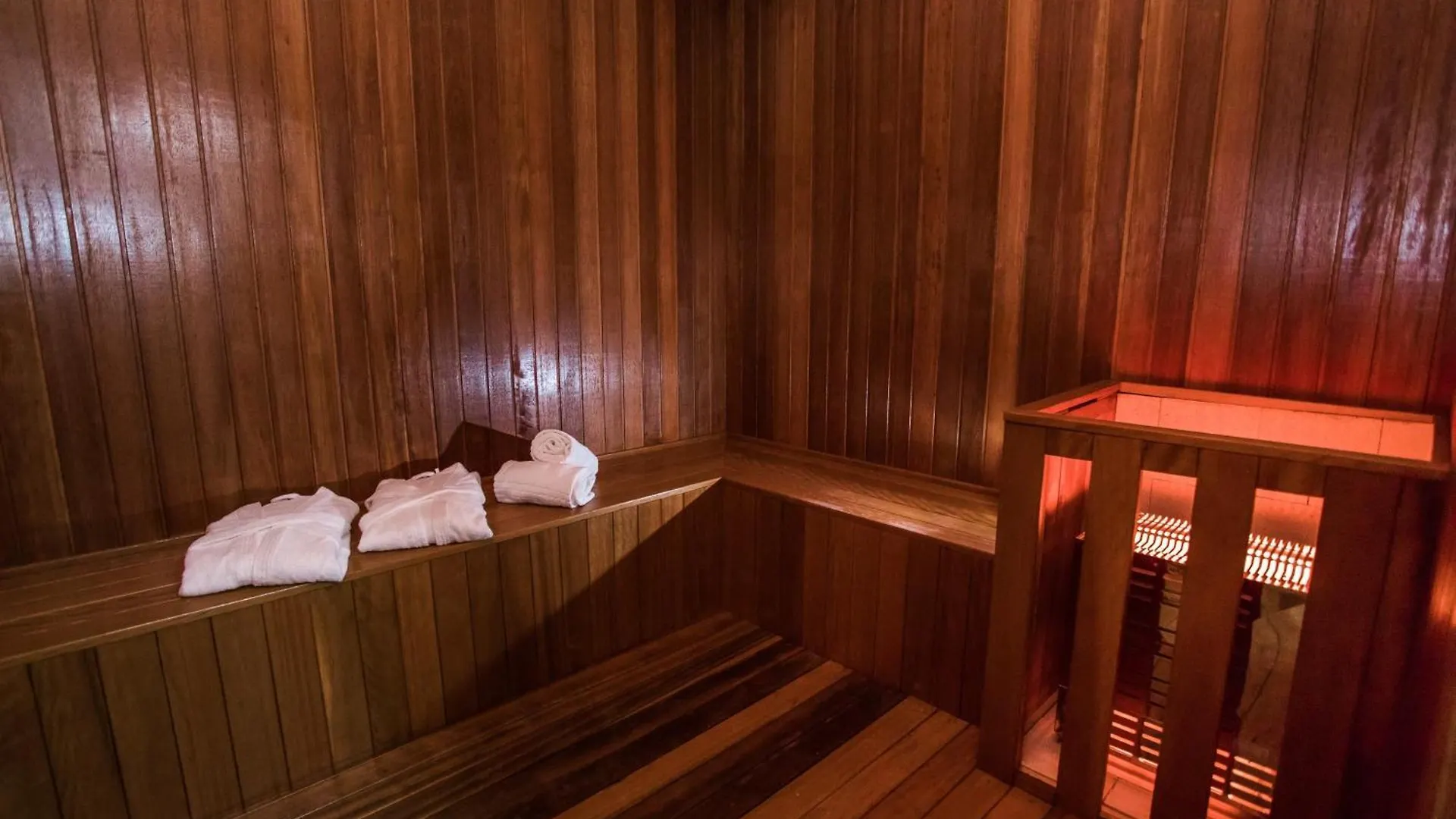 Sofistic Hotel Itapema