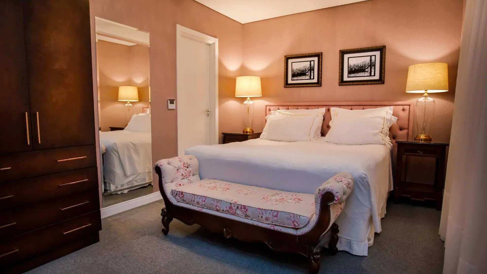 Sofistic Hotel Itapema