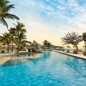 & Convention By Nobile Hotel